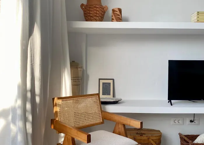 Casa Costa Apartments